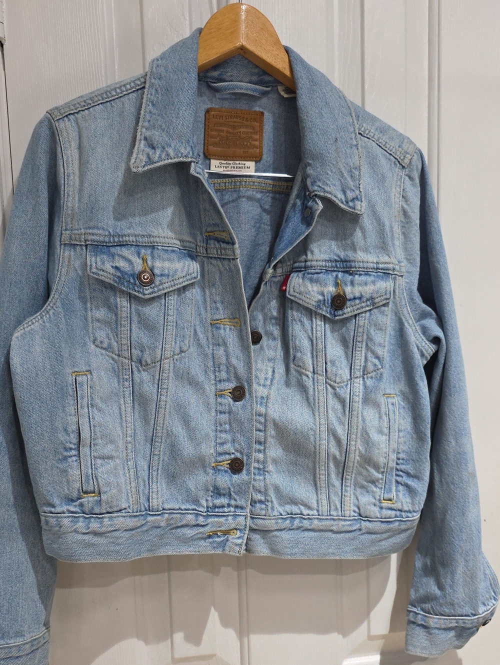 Levi's  Y2k Light Blue Denim Jacket - Women's Dize L